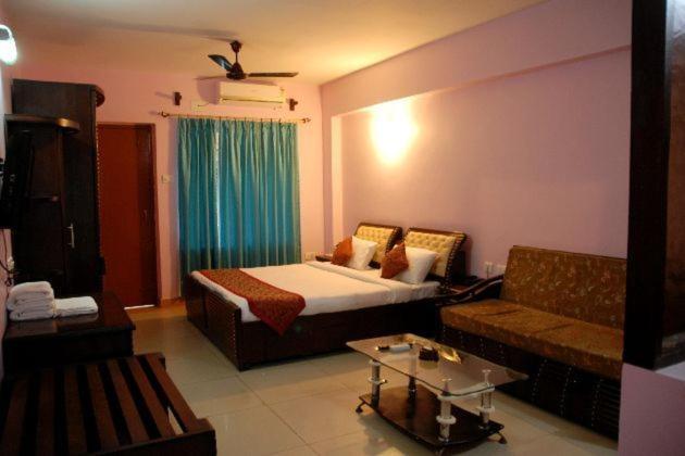 Blue Lily Beach Resort,Puri Zimmer foto